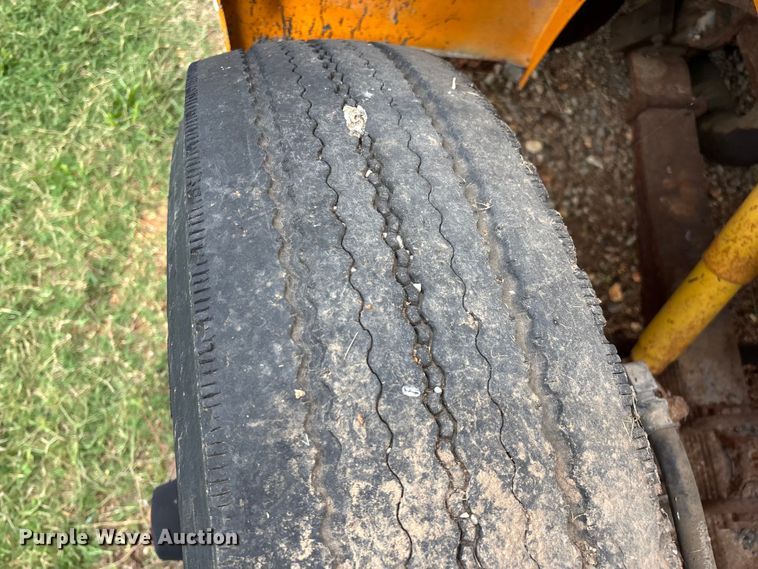 image for item ED2281 1996 International 4900 dump truck