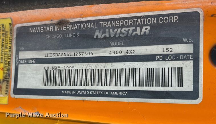 image for item ED2281 1996 International 4900 dump truck