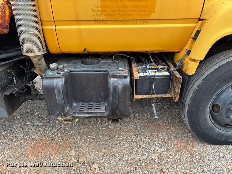 image for item ED2283 2002 Chevrolet C8500 dump truck