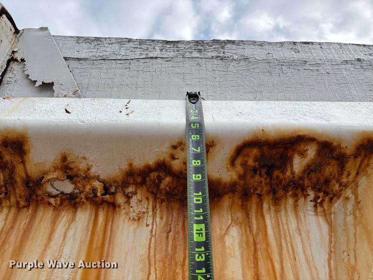 image for item ED2283 2002 Chevrolet C8500 dump truck