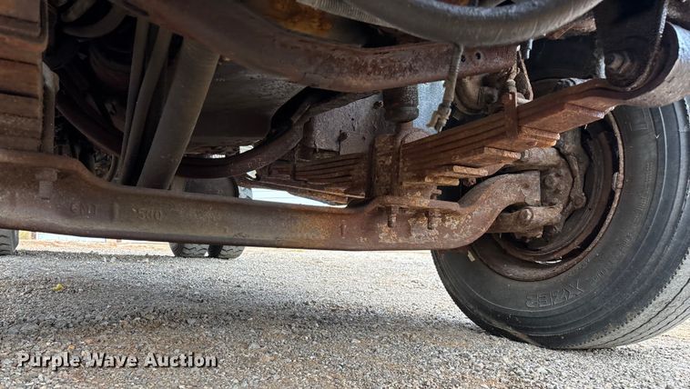 image for item ED2283 2002 Chevrolet C8500 dump truck