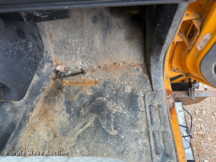 image for item ED2283 2002 Chevrolet C8500 dump truck