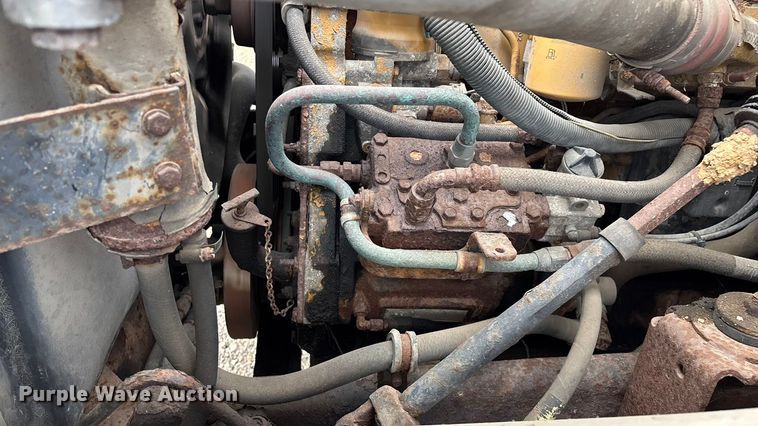 image for item ED2283 2002 Chevrolet C8500 dump truck