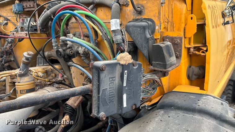 image for item ED2283 2002 Chevrolet C8500 dump truck