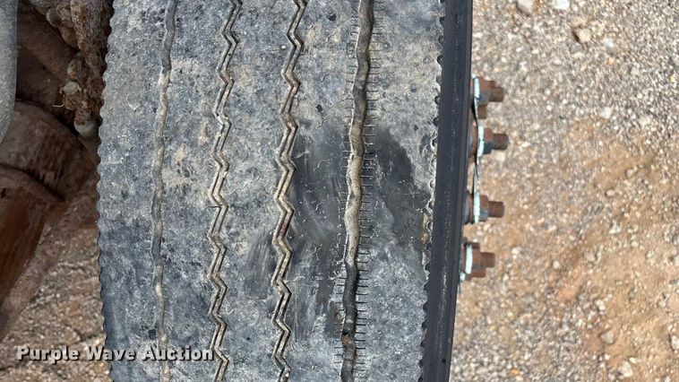 image for item ED2283 2002 Chevrolet C8500 dump truck