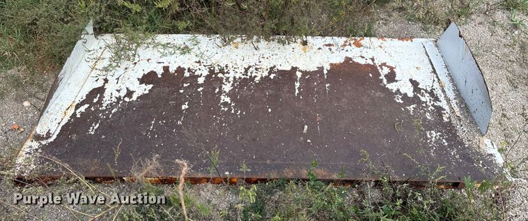 image for item ED2283 2002 Chevrolet C8500 dump truck