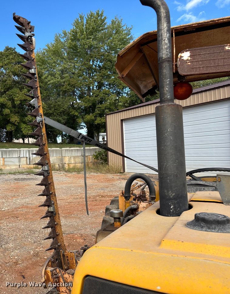 image for item ED2284 1991 Case International 495 tractor