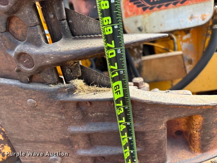 image for item ED2284 1991 Case International 495 tractor