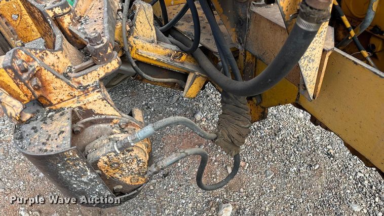 image for item ED2284 1991 Case International 495 tractor