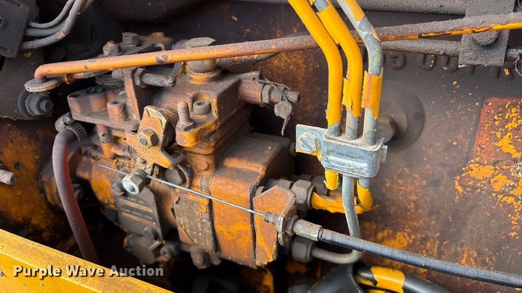 image for item ED2284 1991 Case International 495 tractor