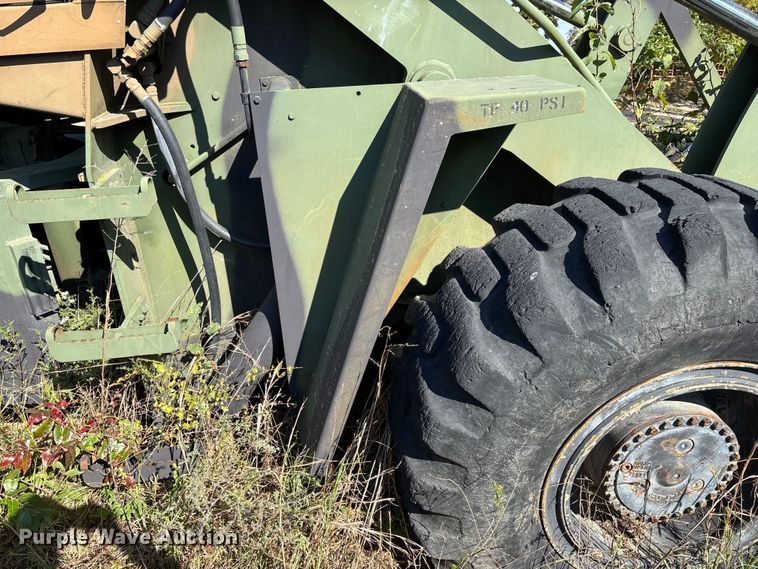 image for item ED2285 1984 Case MW24C wheel loader