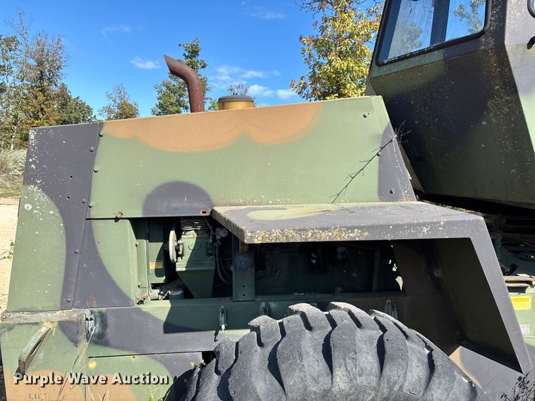 image for item ED2285 1984 Case MW24C wheel loader