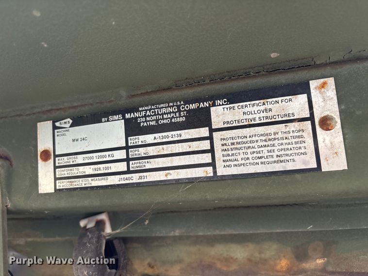 image for item ED2285 1984 Case MW24C wheel loader