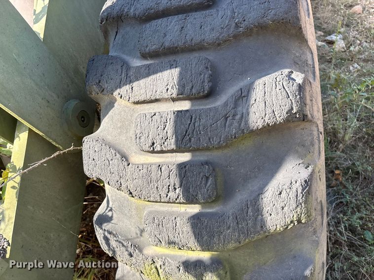 image for item ED2285 1984 Case MW24C wheel loader