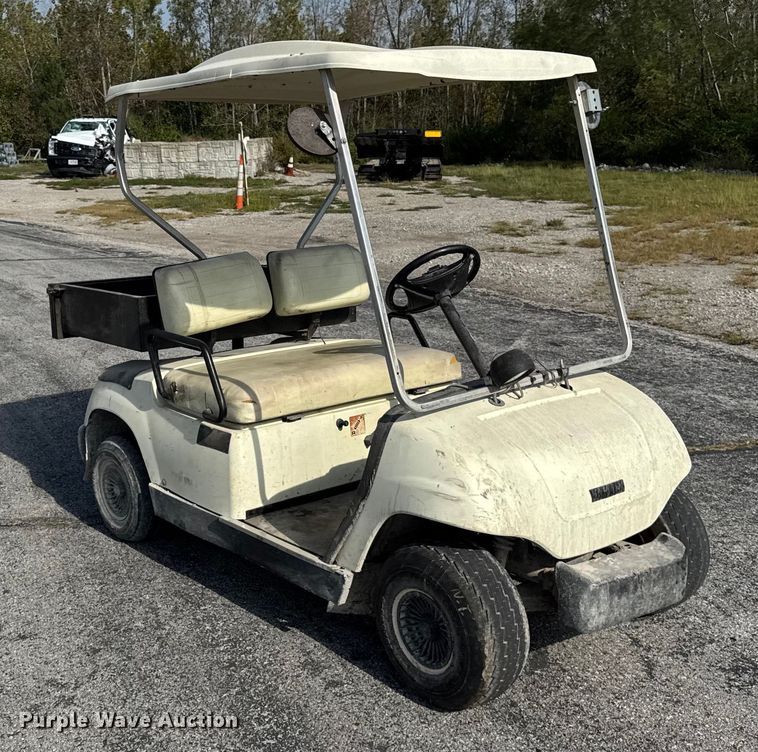 image for item EF2189 2001 Yamaha G16A golf cart