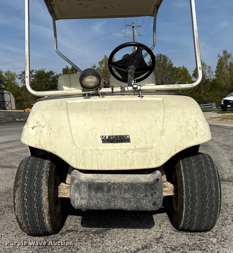 image for item EF2189 2001 Yamaha G16A golf cart