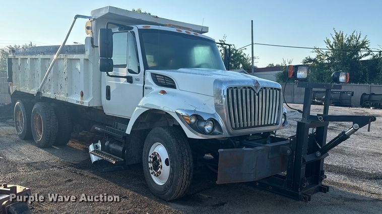 image for item EG8187 2014 International 7400 dump truck