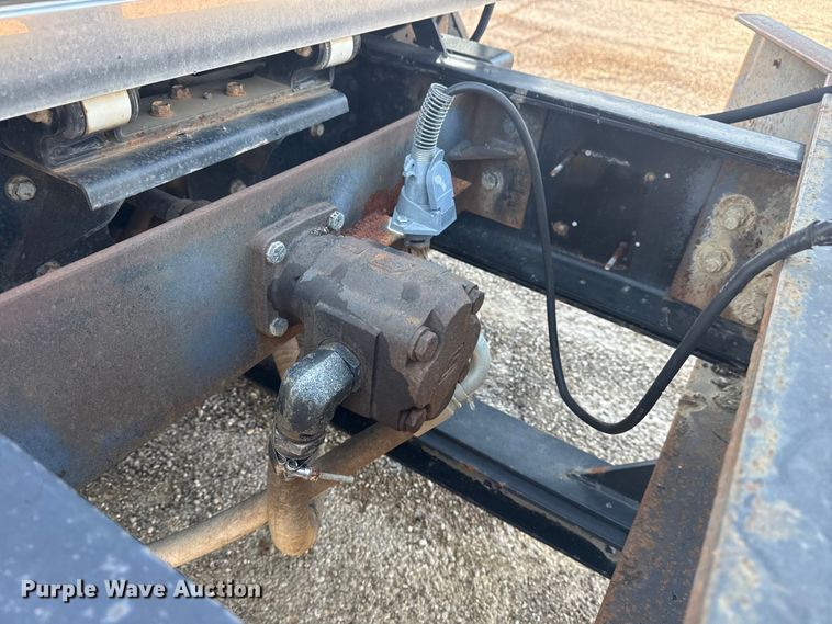 image for item EG8187 2014 International 7400 dump truck