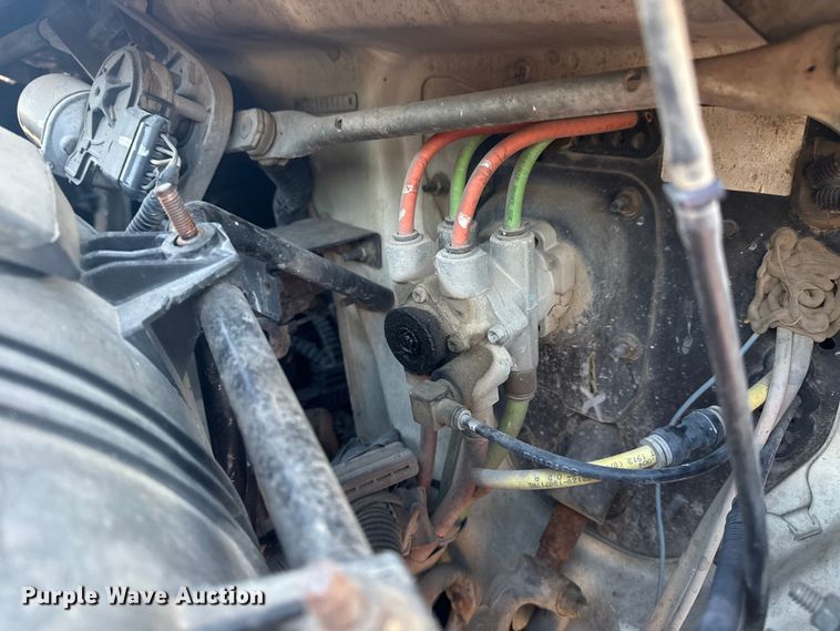 image for item EG8187 2014 International 7400 dump truck