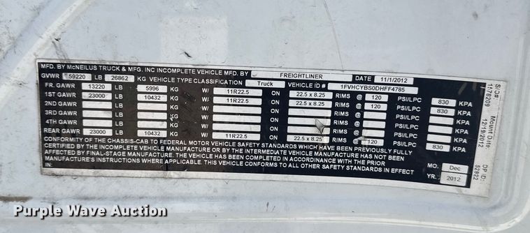 image for item EG8215 2013 Freightliner Business Class M2 refuse truck