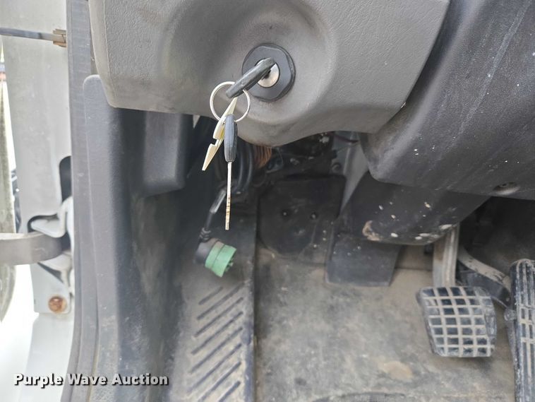 image for item EG8220 2012 Freightliner Business Class M2 refuse truck