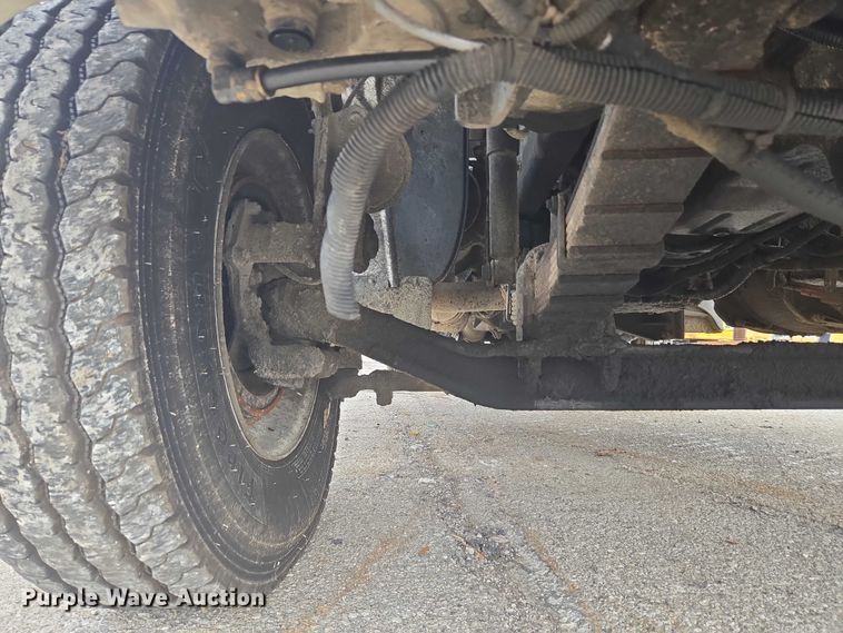 image for item EG8220 2012 Freightliner Business Class M2 refuse truck