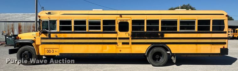 image for item EH7529 2000 BLUE BIRD B7 school bus