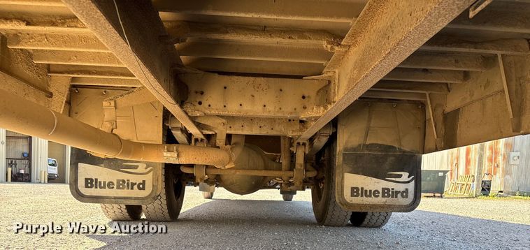 image for item EH7529 2000 BLUE BIRD B7 school bus