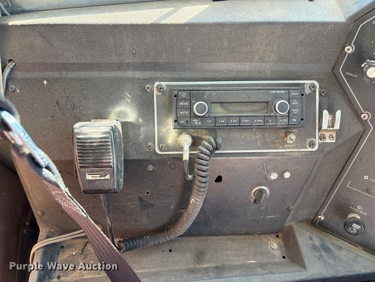 image for item EH7529 2000 BLUE BIRD B7 school bus