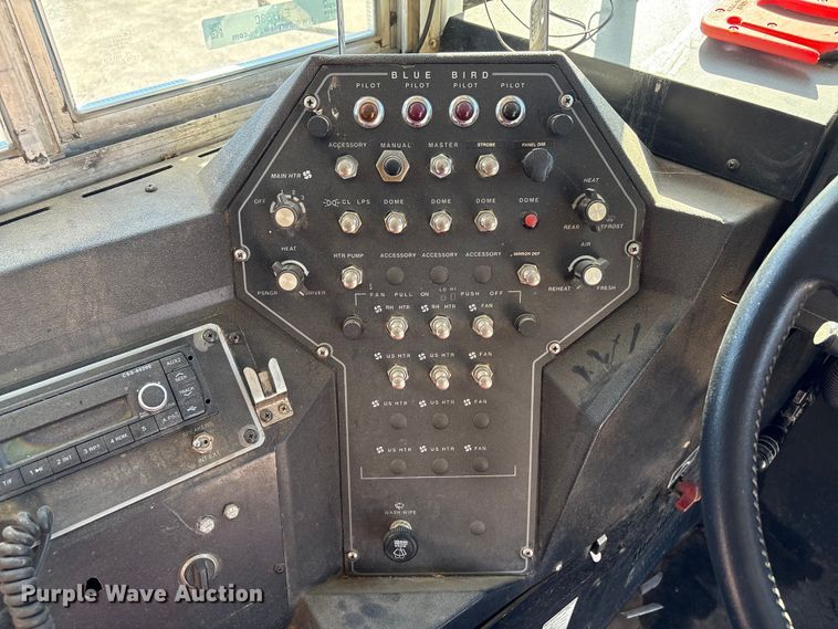 image for item EH7529 2000 BLUE BIRD B7 school bus