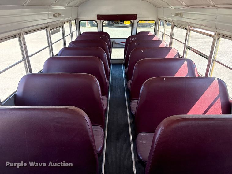 image for item EH7529 2000 BLUE BIRD B7 school bus