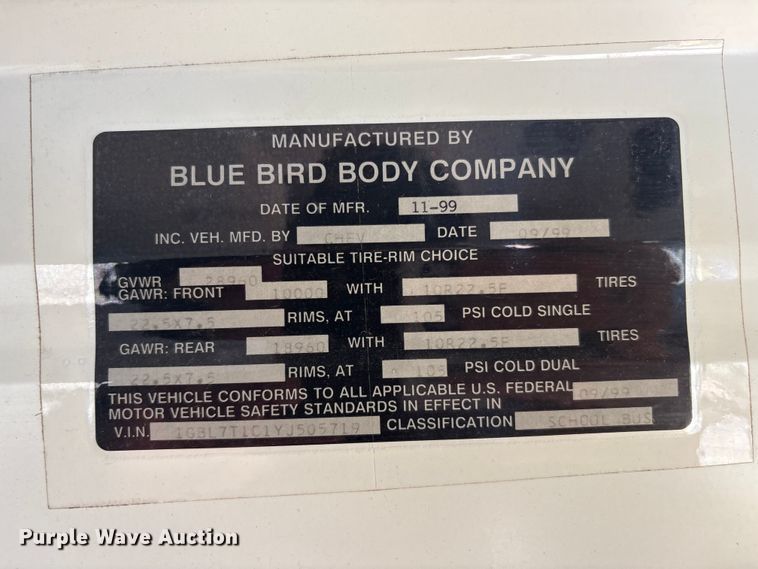 image for item EH7529 2000 BLUE BIRD B7 school bus