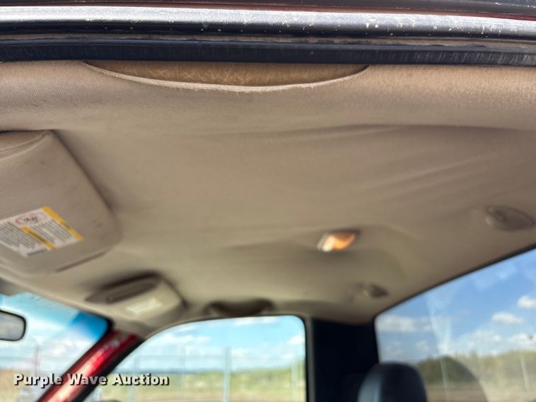 image for item EH7531 2004 Chevrolet Silverado 2500HD utility bed pickup truck