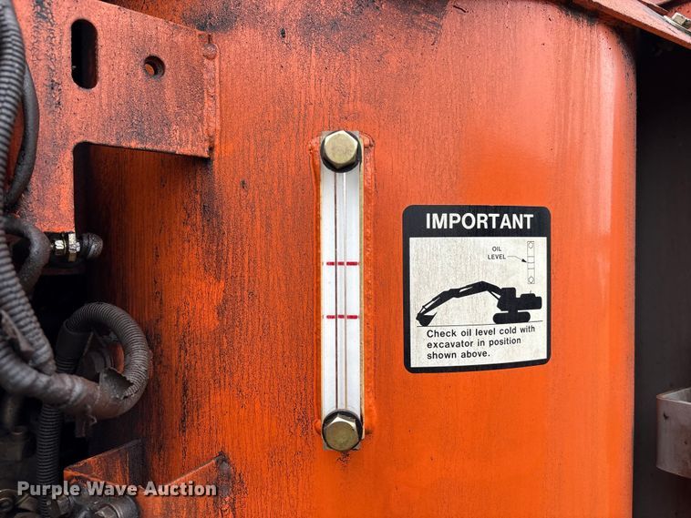 image for item EM0657 2006 Hitachi Zaxis 160LC excavator