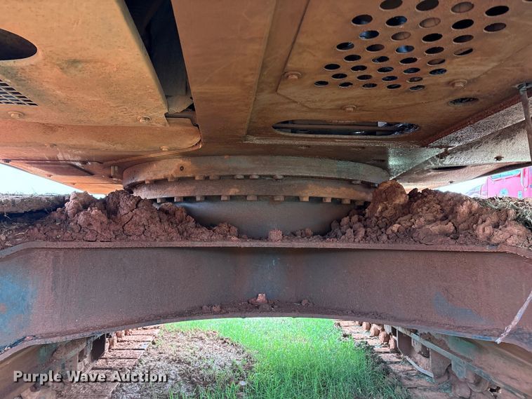 image for item EM0657 2006 Hitachi Zaxis 160LC excavator