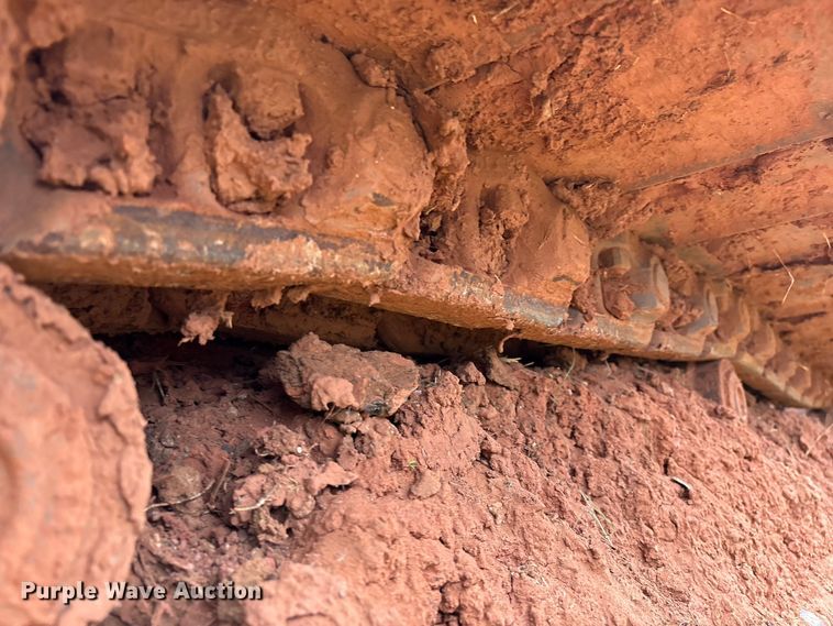 image for item EM0657 2006 Hitachi Zaxis 160LC excavator