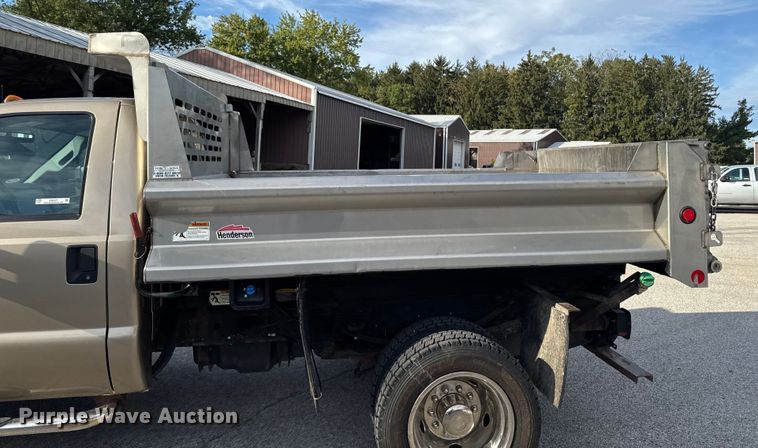 image for item EM2371 2011 Ford F450 Super Duty dump truck