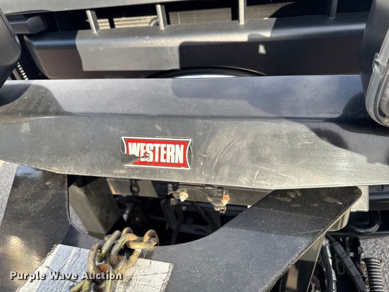 image for item EM2371 2011 Ford F450 Super Duty dump truck