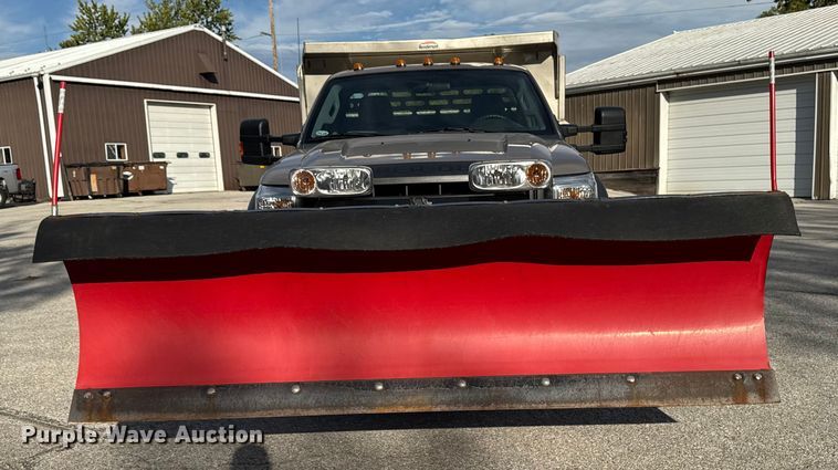 image for item EM2371 2011 Ford F450 Super Duty dump truck