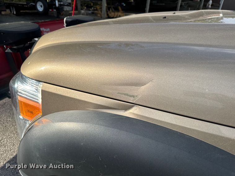 image for item EM2371 2011 Ford F450 Super Duty dump truck