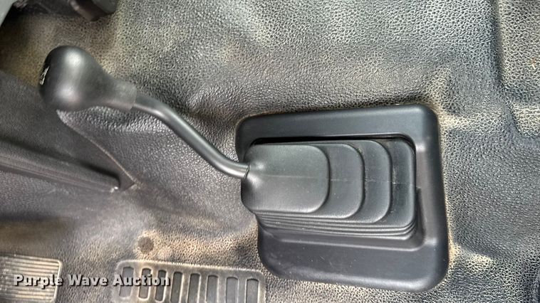 image for item EM2371 2011 Ford F450 Super Duty dump truck