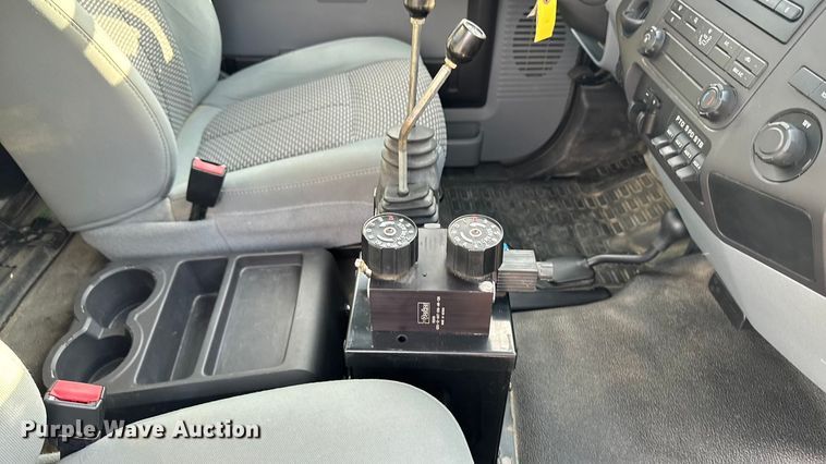 image for item EM2371 2011 Ford F450 Super Duty dump truck