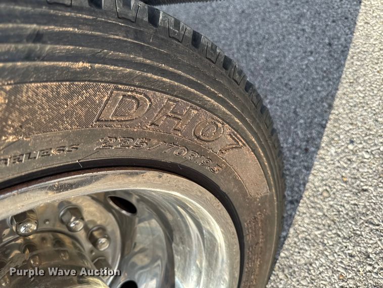 image for item EM2371 2011 Ford F450 Super Duty dump truck