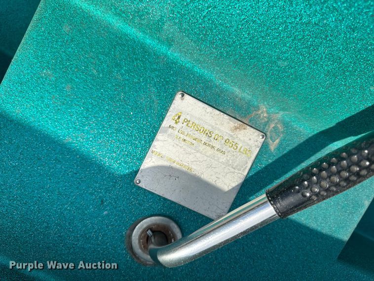 image for item EM2374 Paddle boat