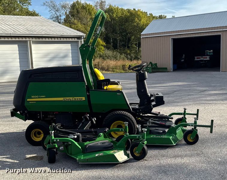 image for item EM2377 John Deere 1600 WAM TD lawn mower