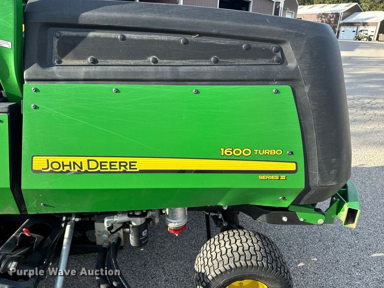 image for item EM2377 John Deere 1600 WAM TD lawn mower