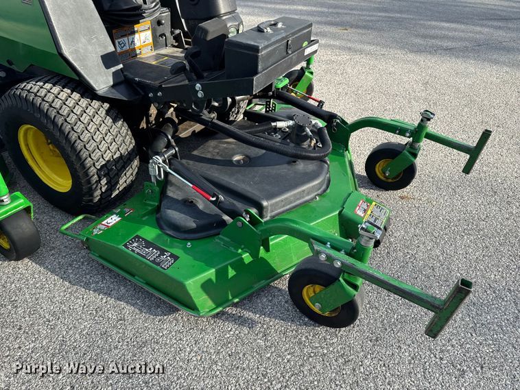 image for item EM2377 John Deere 1600 WAM TD lawn mower