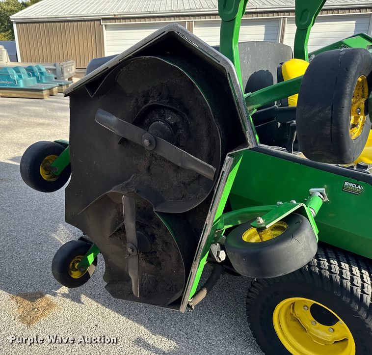 image for item EM2377 John Deere 1600 WAM TD lawn mower