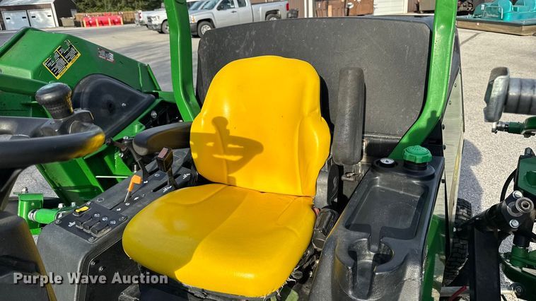image for item EM2377 John Deere 1600 WAM TD lawn mower