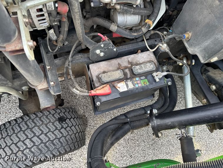 image for item EM2377 John Deere 1600 WAM TD lawn mower